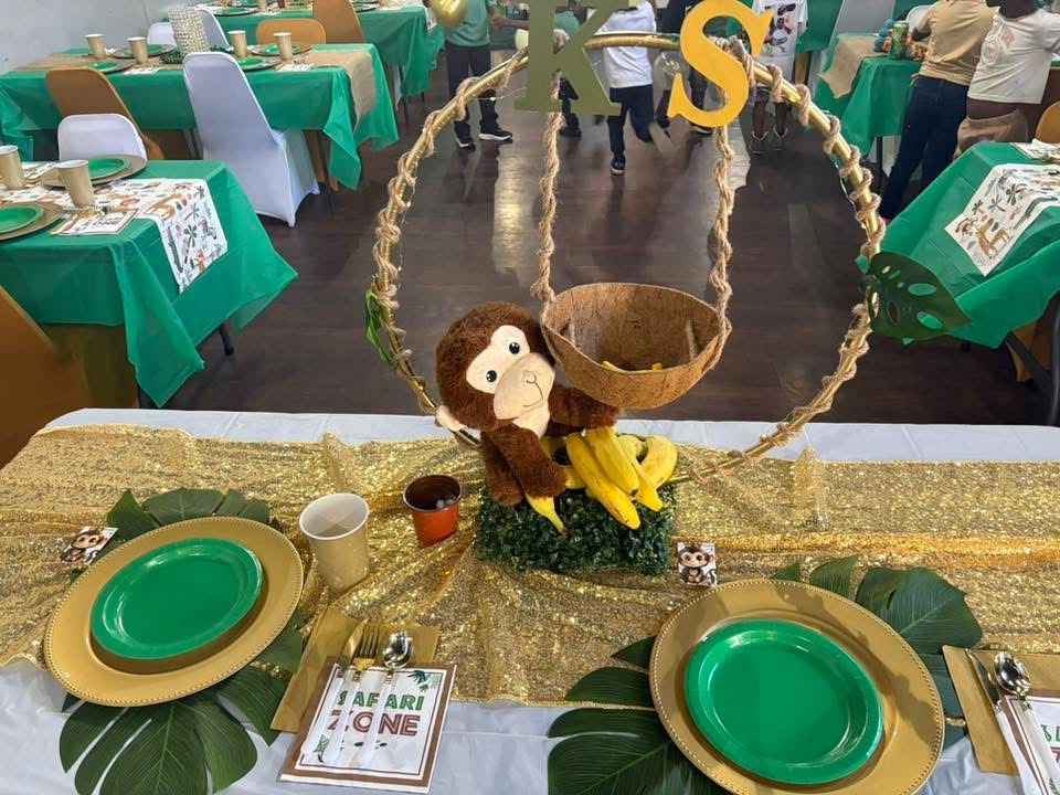 Elegant Table Decor